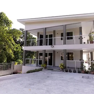 Peponi Selfcatering Beau Vallon (Mahe)
